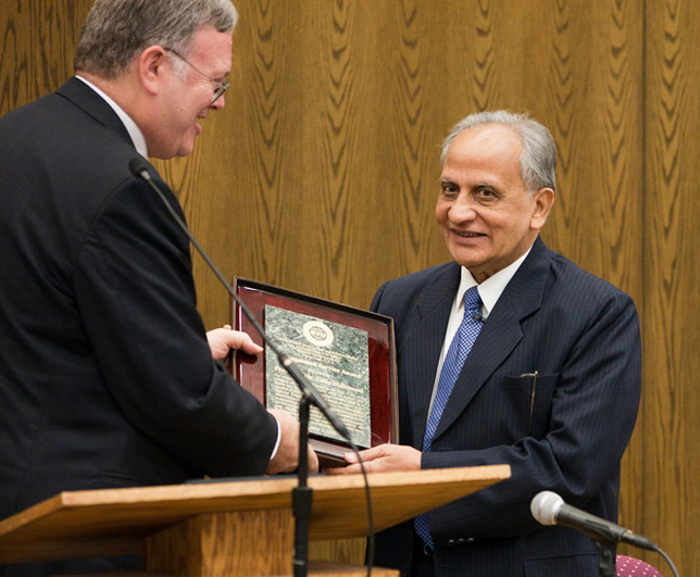 Image for Dr. Tahir Mahmood Receives the 2010 Distinguished Service Award